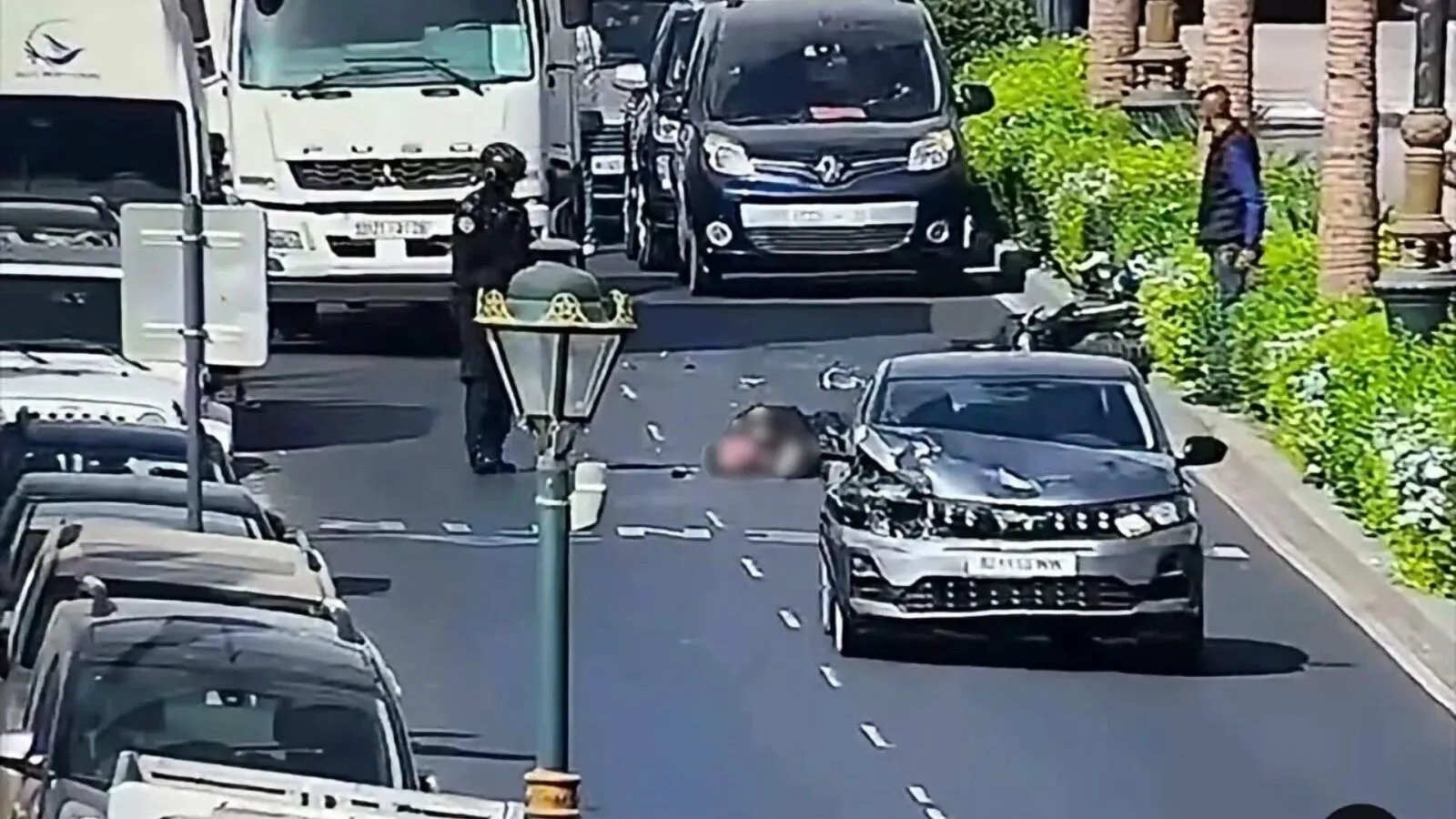 Shocking Incident in Agadir: Police Officer Seriously Injured by Reckless Driver
